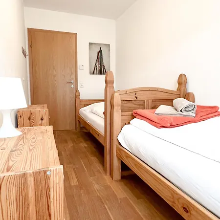 Schoenblick Manuela 11